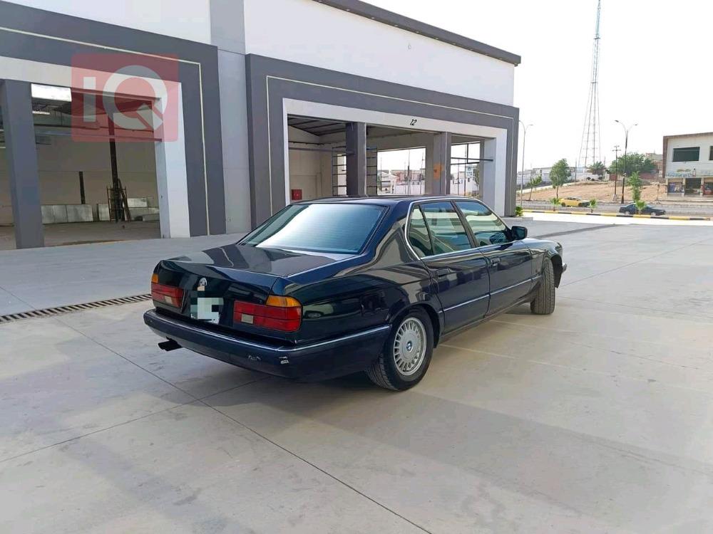 BMW 7-Series